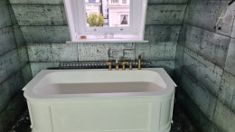Bathroom fitter Woodford
